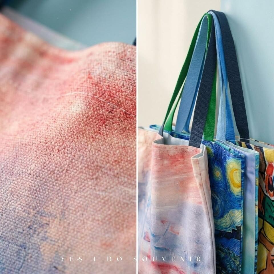Classic Tote fabric detail